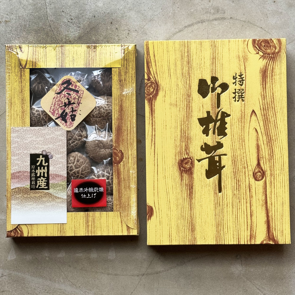 日本九州產櫟木天然栽培厚肉花茹禮盒-1